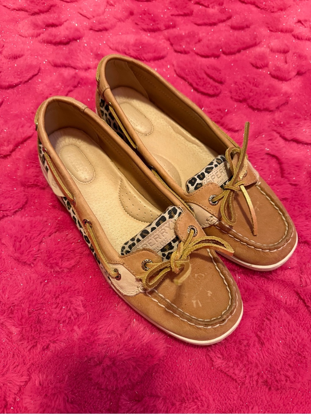 Leopard Sperrys - Women Size 8